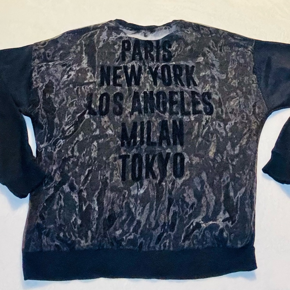 Black Fashion City Graphic Large Sweatshirt by Fashion Nova